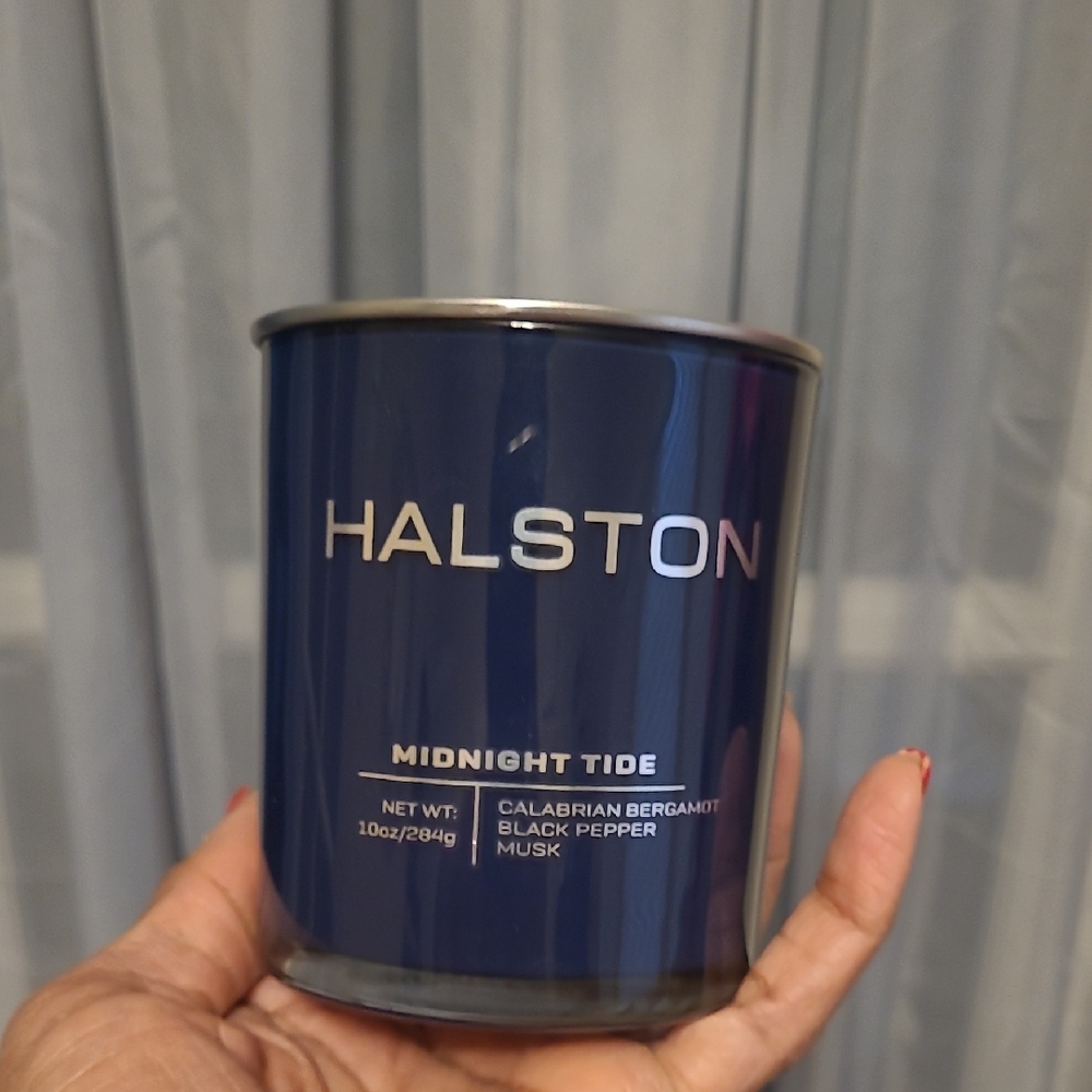 Halston Midnight Tide Candle -10oz